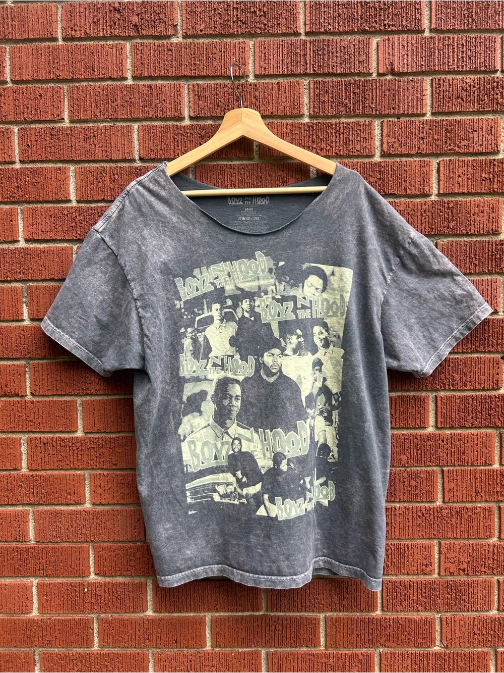 Boyz n the Hood Acid Wash Graphic T-Shirt Grey Raw Neck Size Medium